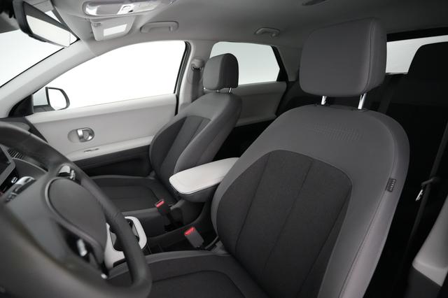 2024 Hyundai IONIQ 5 — photo 3 of 21