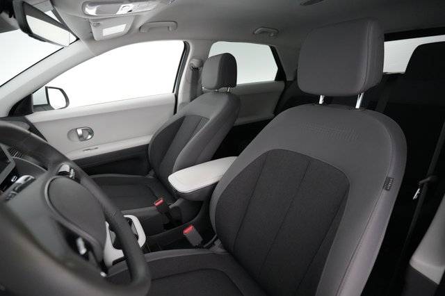 2024 Hyundai IONIQ 5 — photo 3 of 21