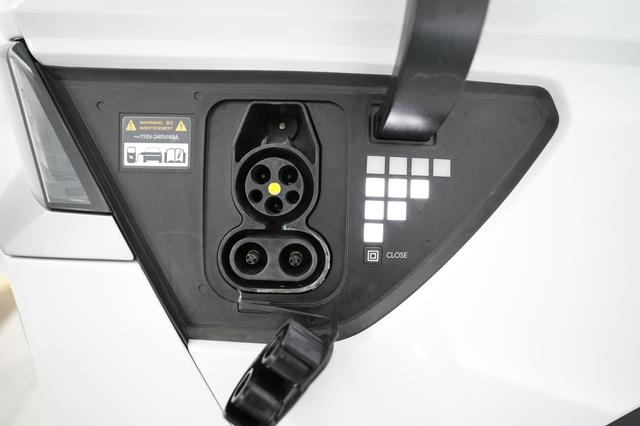 2024 Hyundai IONIQ 5 — photo 8 of 21