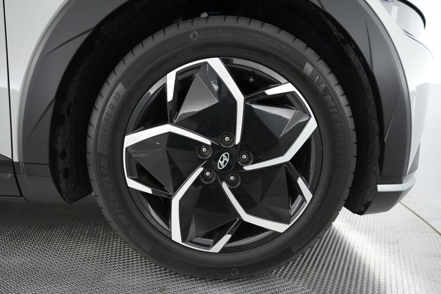 2024 Hyundai IONIQ 5 — photo 14 of 21