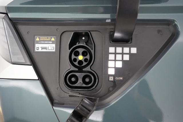 2024 Hyundai IONIQ 5 — photo 8 of 21