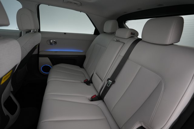 2024 Hyundai IONIQ 5 — photo 19 of 24