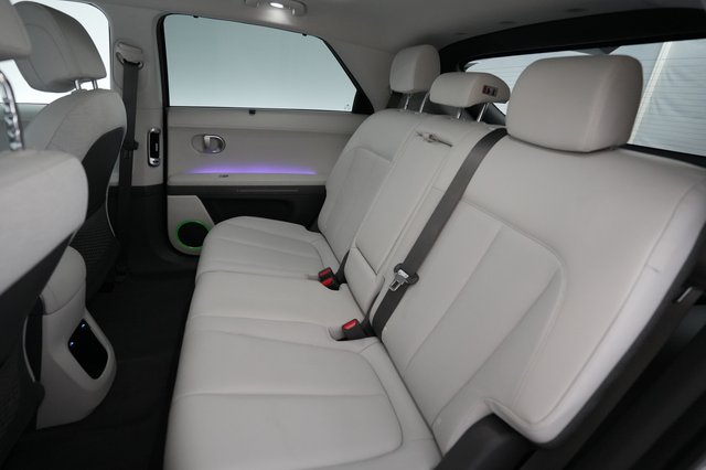 2024 Hyundai IONIQ 5 — photo 17 of 20