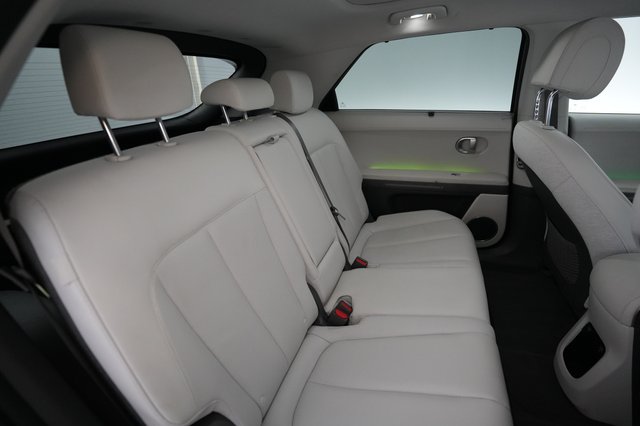 2024 Hyundai IONIQ 5 — photo 4 of 20