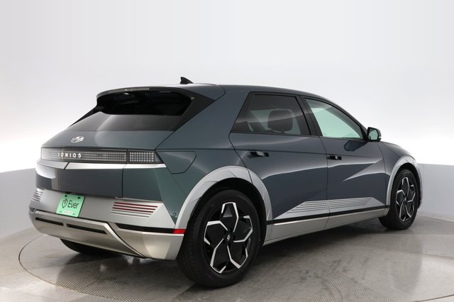 2024 Hyundai IONIQ 5 — photo 2 of 23