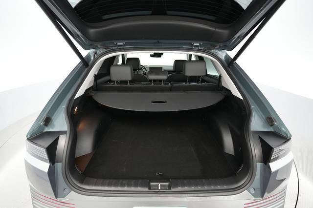 2024 Hyundai IONIQ 5 — photo 6 of 19