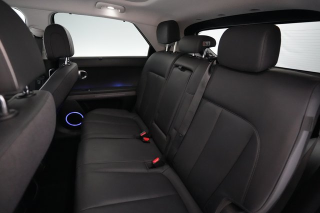 2024 Hyundai IONIQ 5 — photo 17 of 21