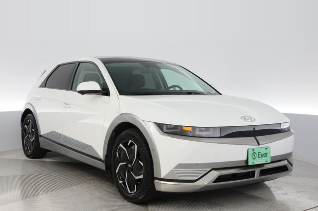 2024 Hyundai IONIQ 5 — photo 9 of 21