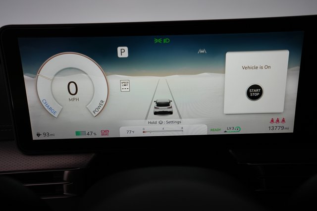 2024 Genesis GV60 — photo 5 of 22