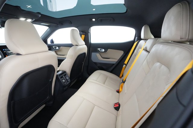 2022 Polestar 2 — photo 17 of 25
