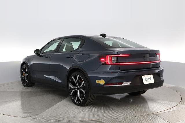 2022 Polestar 2 — photo 10 of 25