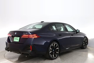 2025 BMW i5 — photo 2 of 23