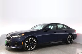 2025 BMW i5 — photo 14 of 23