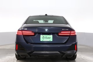 2025 BMW i5 — photo 12 of 23