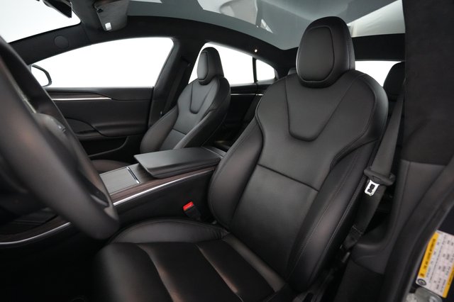 2023 Tesla Model S — photo 3 of 21
