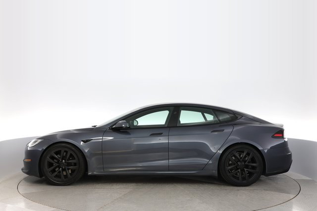 2023 Tesla Model S — photo 12 of 21
