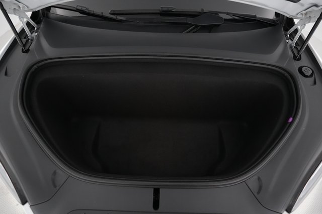 2023 Tesla Model X — photo 22 of 25