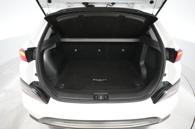 2023 Hyundai Kona Electric — photo 6 of 23