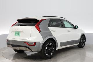 2023 Kia Niro EV — photo 2 of 23