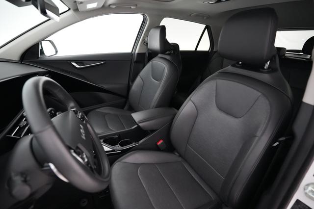 2023 Kia Niro EV — photo 3 of 20