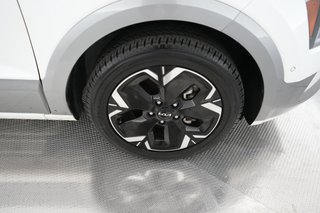 2023 Kia Niro EV — photo 7 of 23