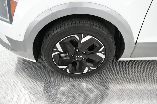 2023 Kia Niro EV — photo 14 of 20