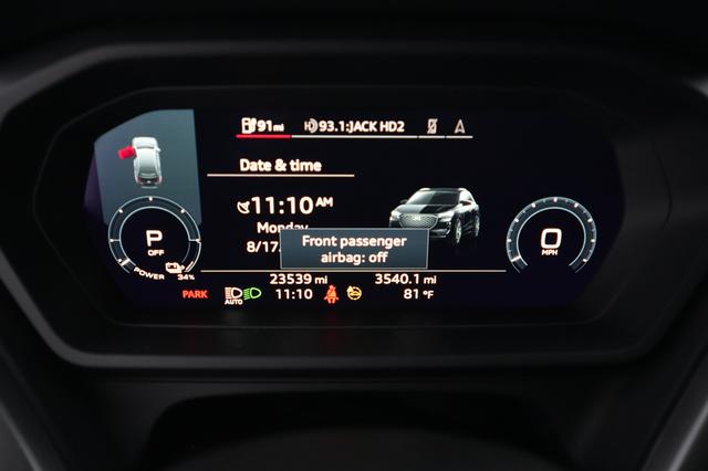 2023 Audi Q4 e-tron — photo 5 of 18