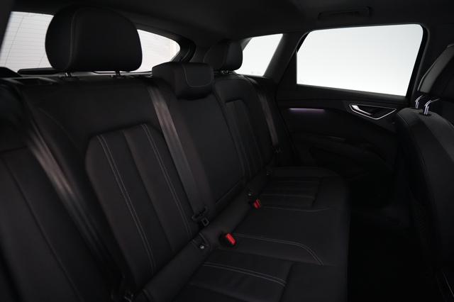 2023 Audi Q4 e-tron — photo 4 of 18