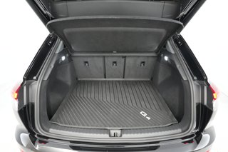 2023 Audi Q4 e-tron — photo 6 of 18