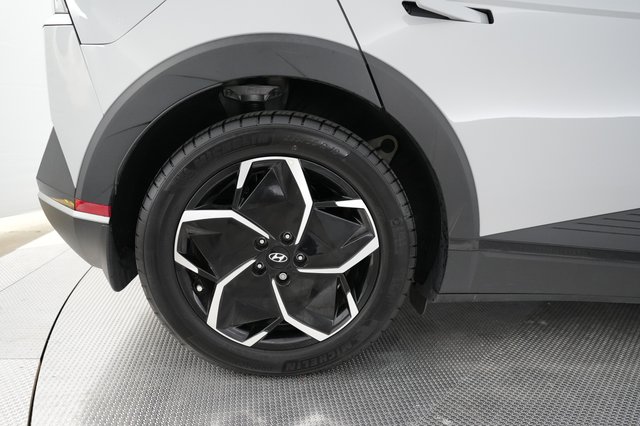 2024 Hyundai IONIQ 5 — photo 7 of 20