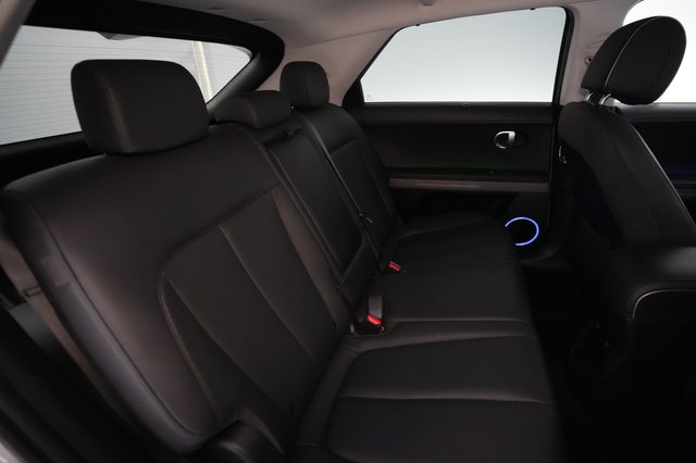 2024 Hyundai IONIQ 5 — photo 4 of 24