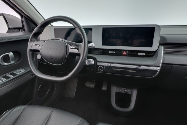 2024 Hyundai IONIQ 5 — photo 20 of 24