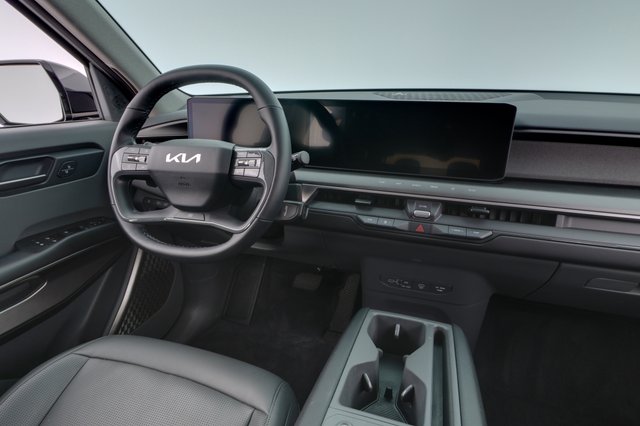 2024 Kia EV9 — photo 20 of 24