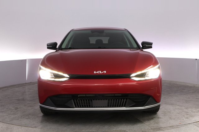 2024 Kia EV6 — photo 9 of 24