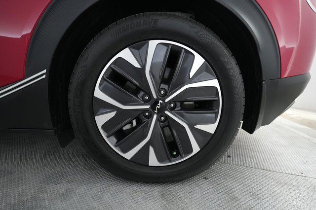 2024 Kia EV6 — photo 7 of 24