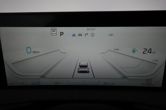 2024 Kia EV6 — photo 5 of 24