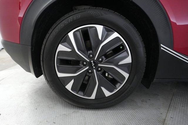 2024 Kia EV6 — photo 17 of 24