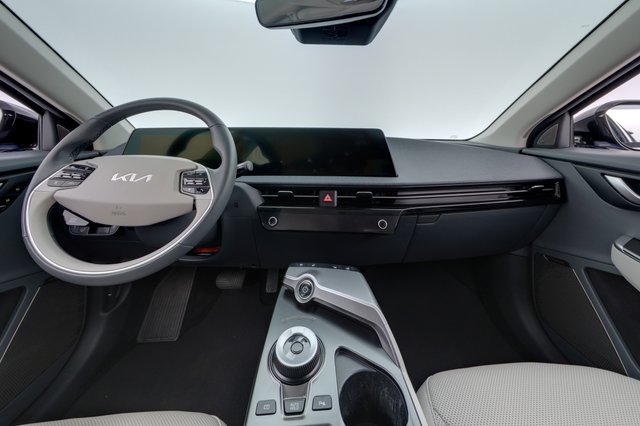2024 Kia EV6 — photo 21 of 24