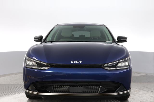 2024 Kia EV6 — photo 9 of 24