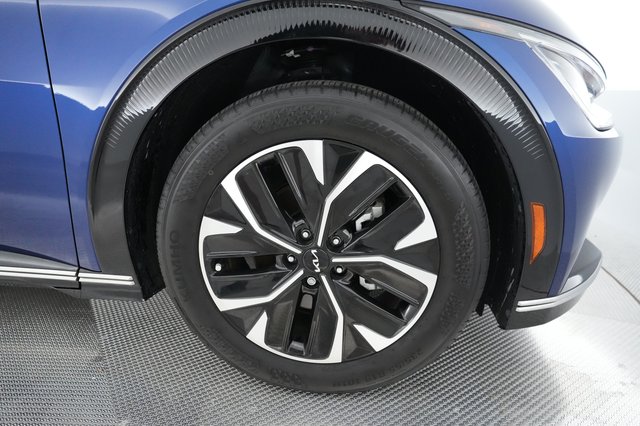 2024 Kia EV6 — photo 15 of 24