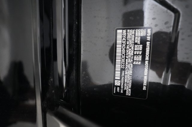 2024 BMW i5 — photo 18 of 18