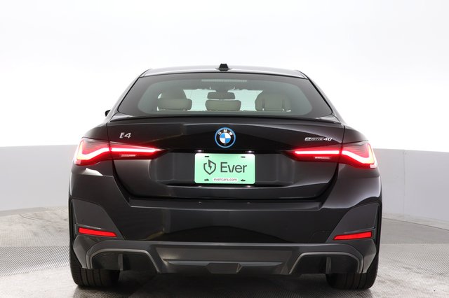 2024 BMW i4 — photo 12 of 20
