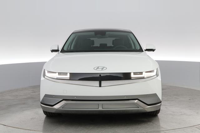 2023 Hyundai IONIQ 5 — photo 7 of 33