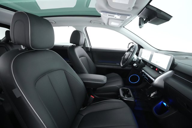 2023 Hyundai IONIQ 5 — photo 23 of 33
