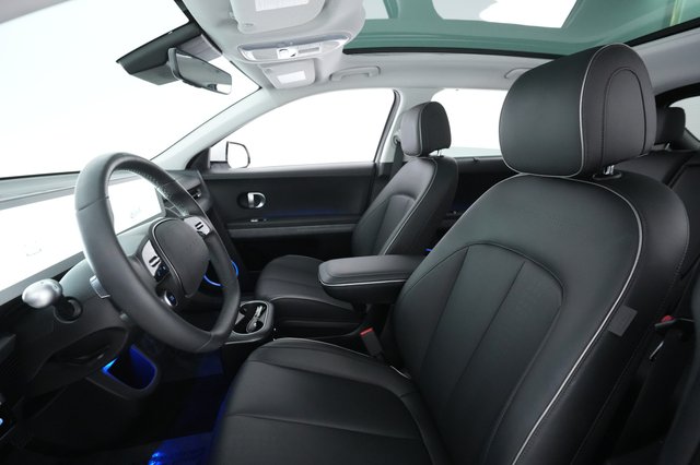 2023 Hyundai IONIQ 5 — photo 21 of 33