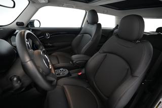 2024 MINI Cooper SE — photo 3 of 22