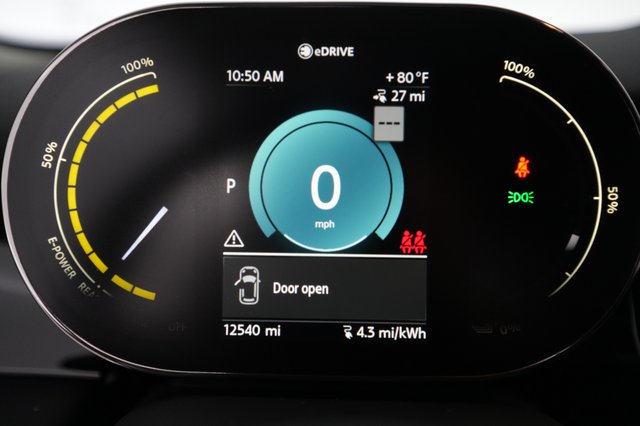 2024 MINI Cooper SE — photo 5 of 22