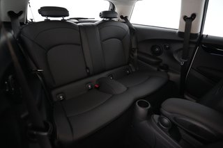 2024 MINI Cooper SE — photo 4 of 22