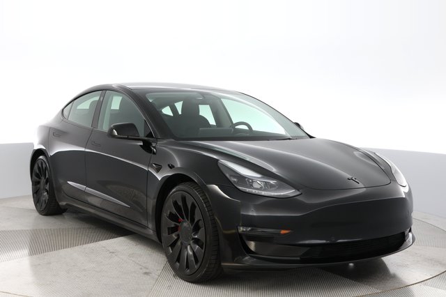 2022 Tesla Model 3 — photo 9 of 24