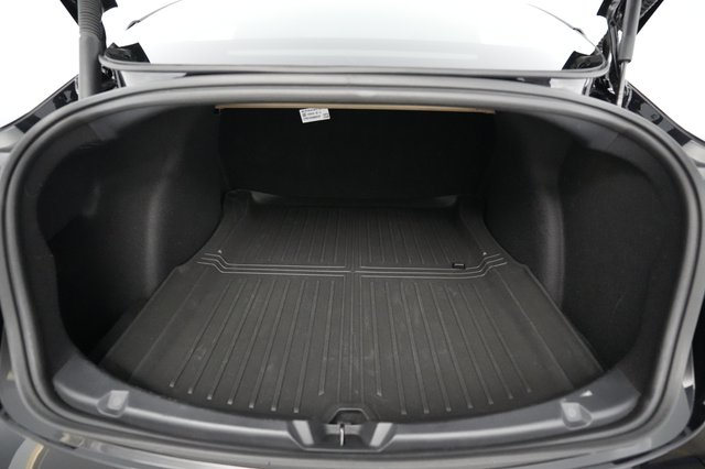 2022 Tesla Model 3 — photo 6 of 24